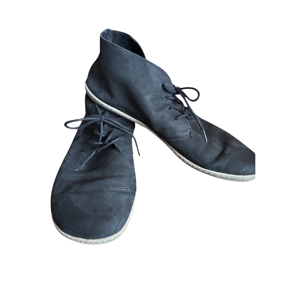 Groundies Urban Barefootwear Boots Womens 10 Black  Leather Chukkas